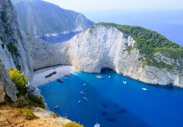 navagio beach op Zakynthos