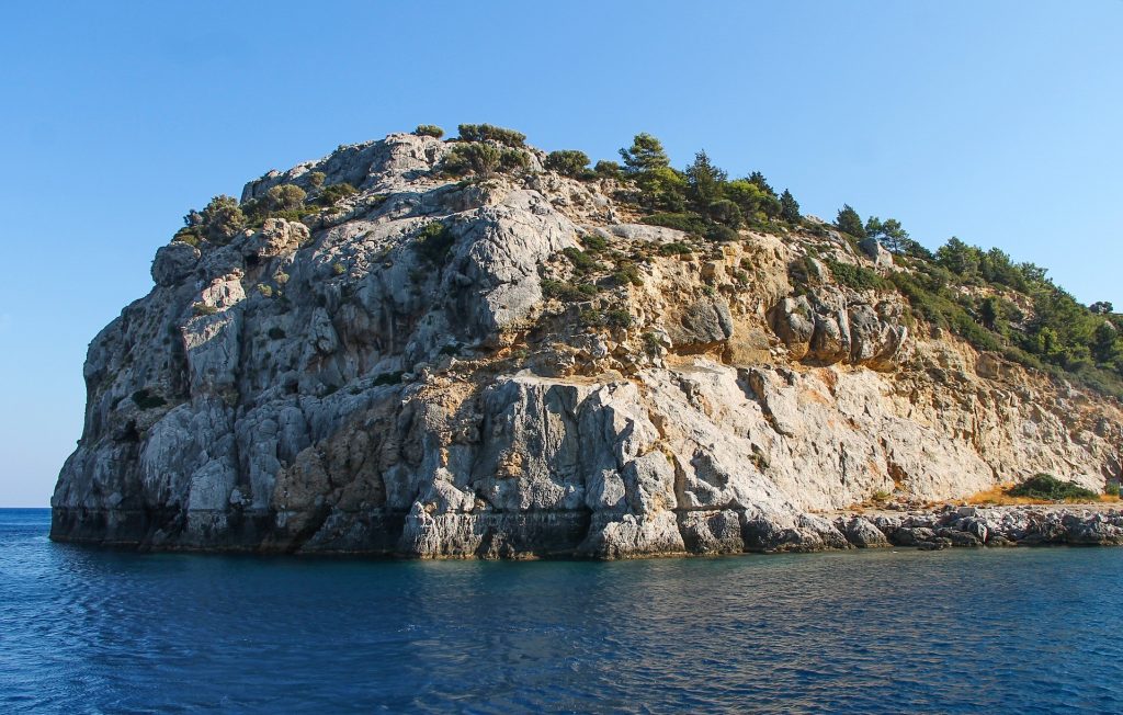 Het strand Afandou op Rhodos.