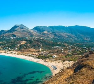 De stad Plakias op het Griekse eiland Kreta.