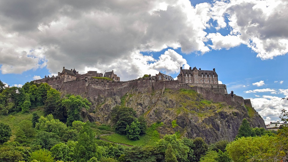 Bewonder het uitzicht vanaf Edinburgh Castle