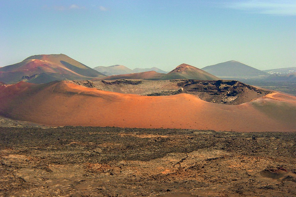 De kraters en lavavelden bij Nationaal Park Timanfaya