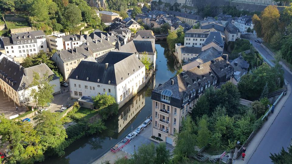 Het uitzicht vanaf Chemin de la Corniche