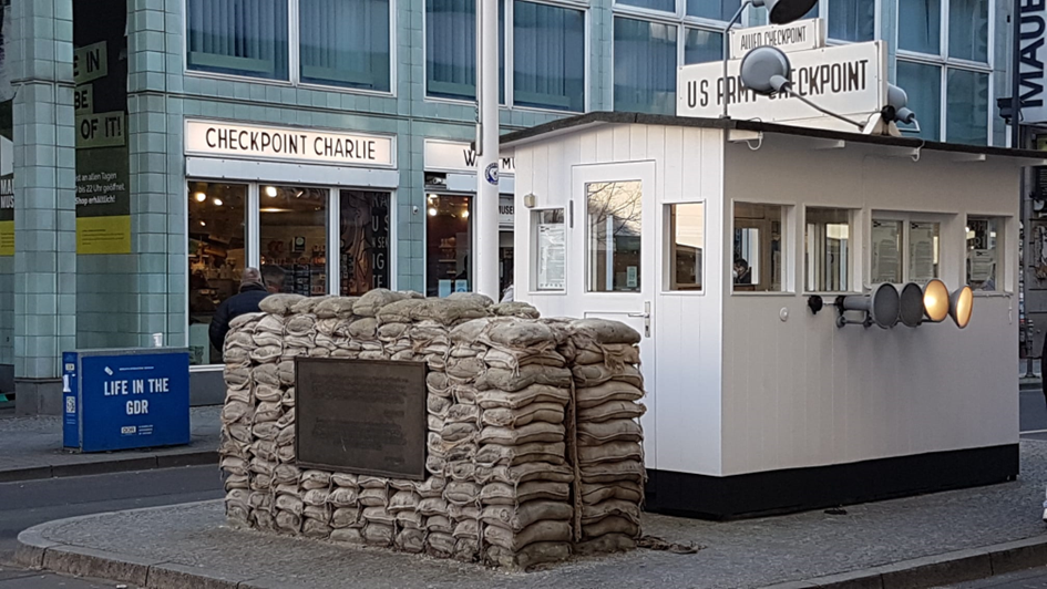 Checkpoint Charlie in Berlijn