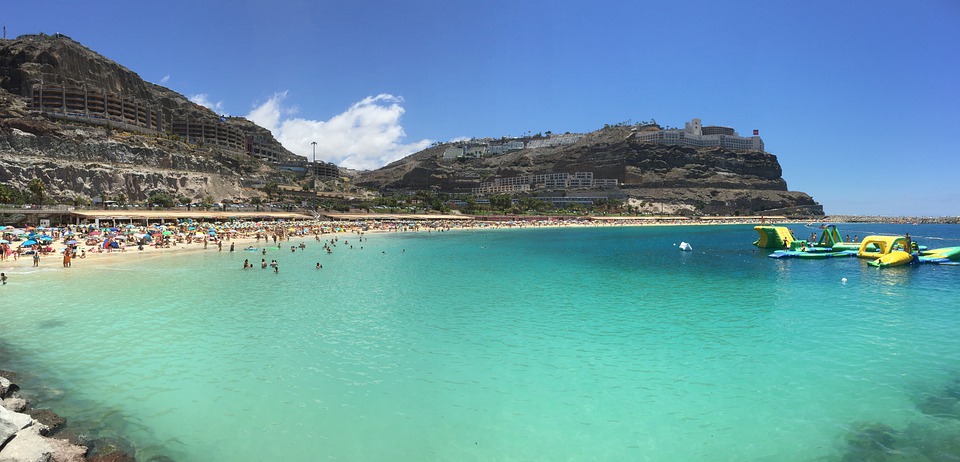 Bezoek het strand Amadores op Gran Canaria