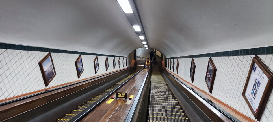 Loop onder de Schelde door via de Sint Annatunnel