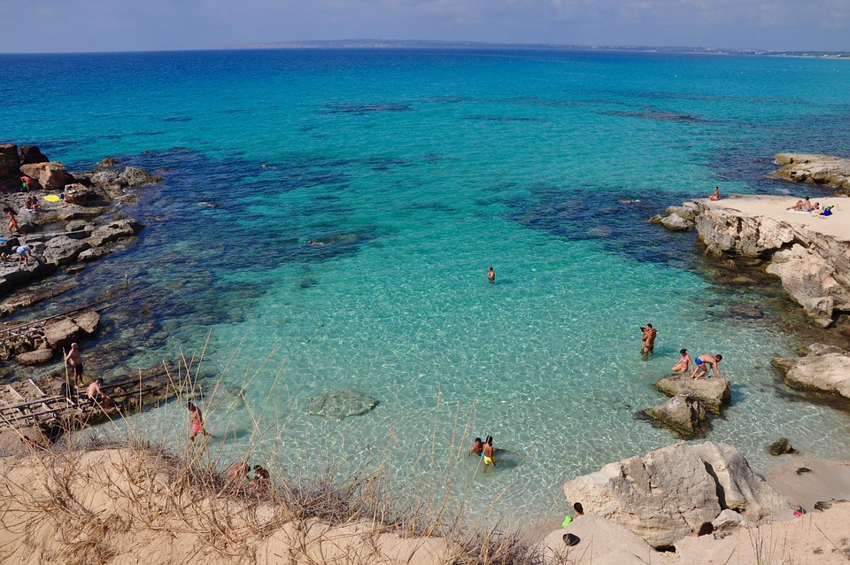 Neem de boot naar Formentera