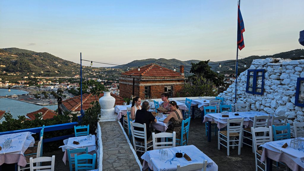 Eten bij restaurant Anatoli op Skopelos