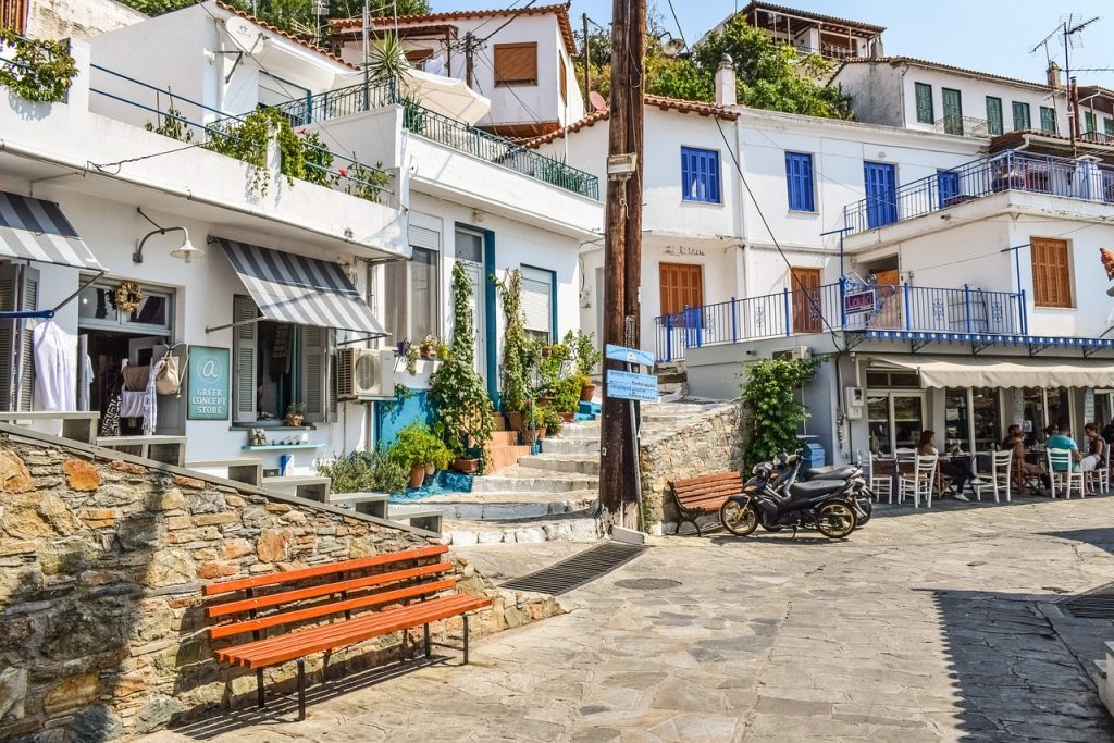 Huur een auto op Skopelos